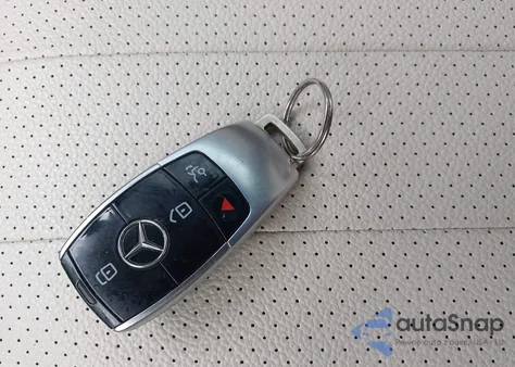 2017 Mercedes-Benz E 300 4Matic from USA, damaged, VIN WDDZF4KB2HA080358